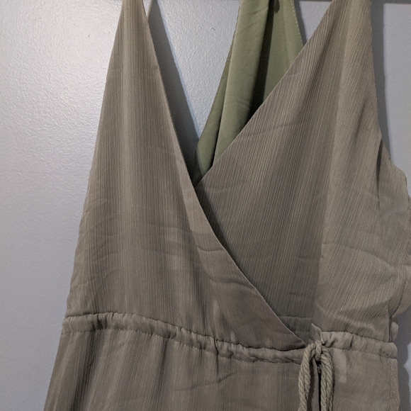 Tobi Wrap Dress - Picture 4 of 6